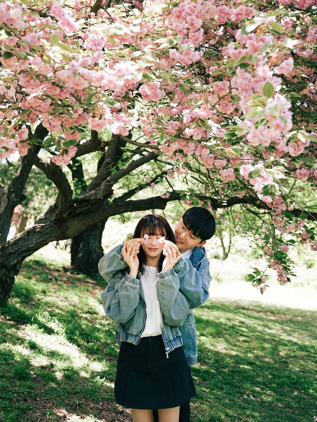 daymoon 졸업스냅 photograph